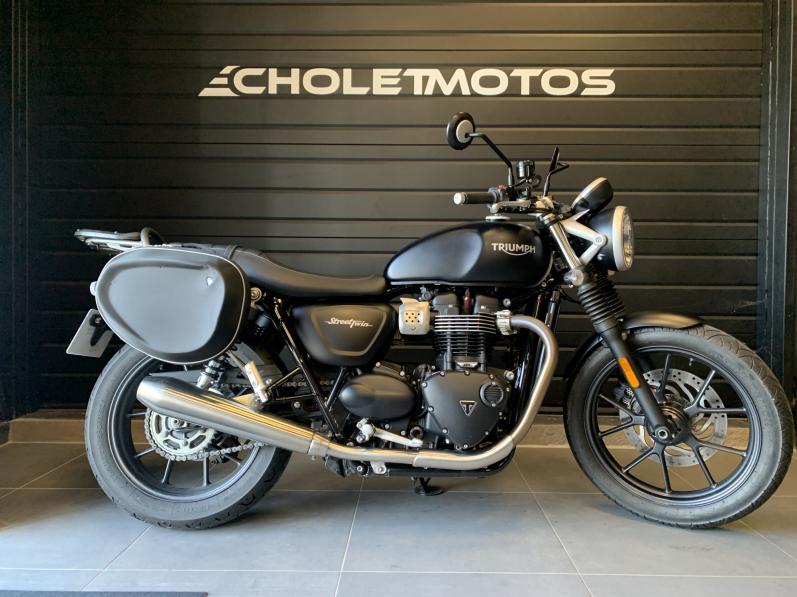 TRIUMPH STREET TWIN 900 A2
