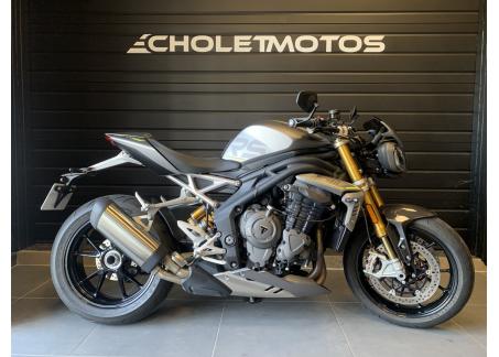 TRIUMPH SPEED TRIPLE 1200 RS
