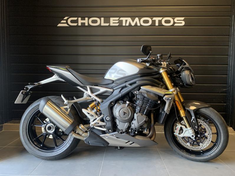 TRIUMPH SPEED TRIPLE 1200 RS