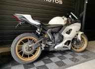 YAMAHA YZF-R7 A2