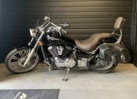 KAWASAKI VN 900 CUSTOM