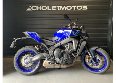YAMAHA MT-09