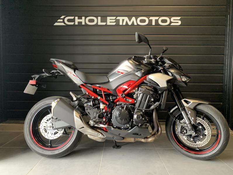 KAWASAKI Z 900
