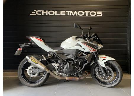 KAWASAKI Z400