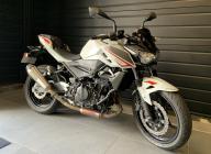 KAWASAKI Z400